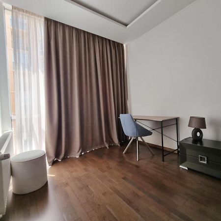 Plaza Arcadia Apartments Odessa Oda fotoğraf