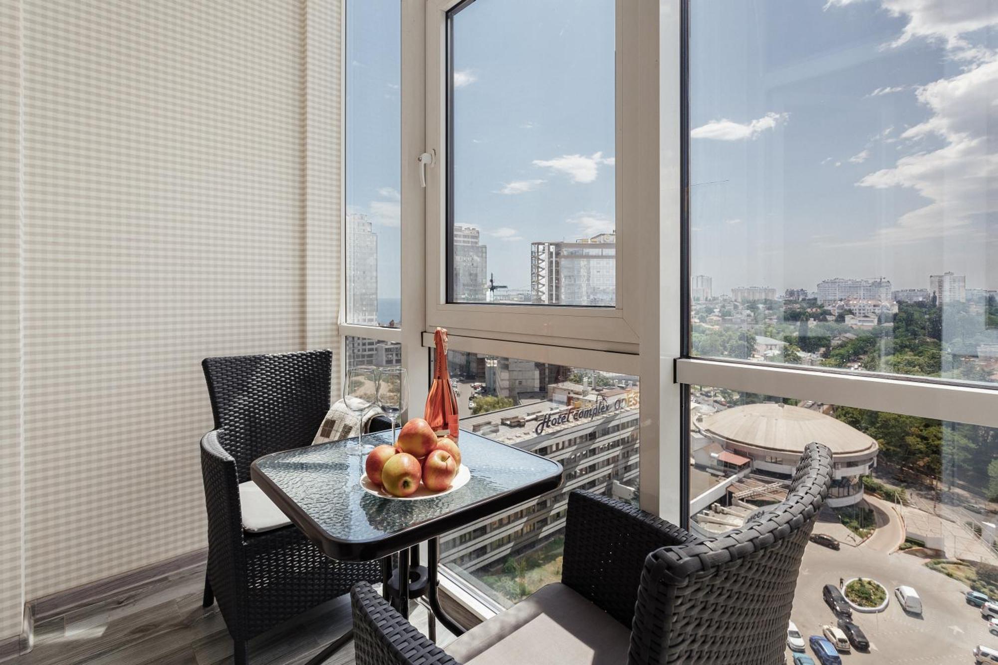 Plaza Arcadia Apartments Odessa Oda fotoğraf